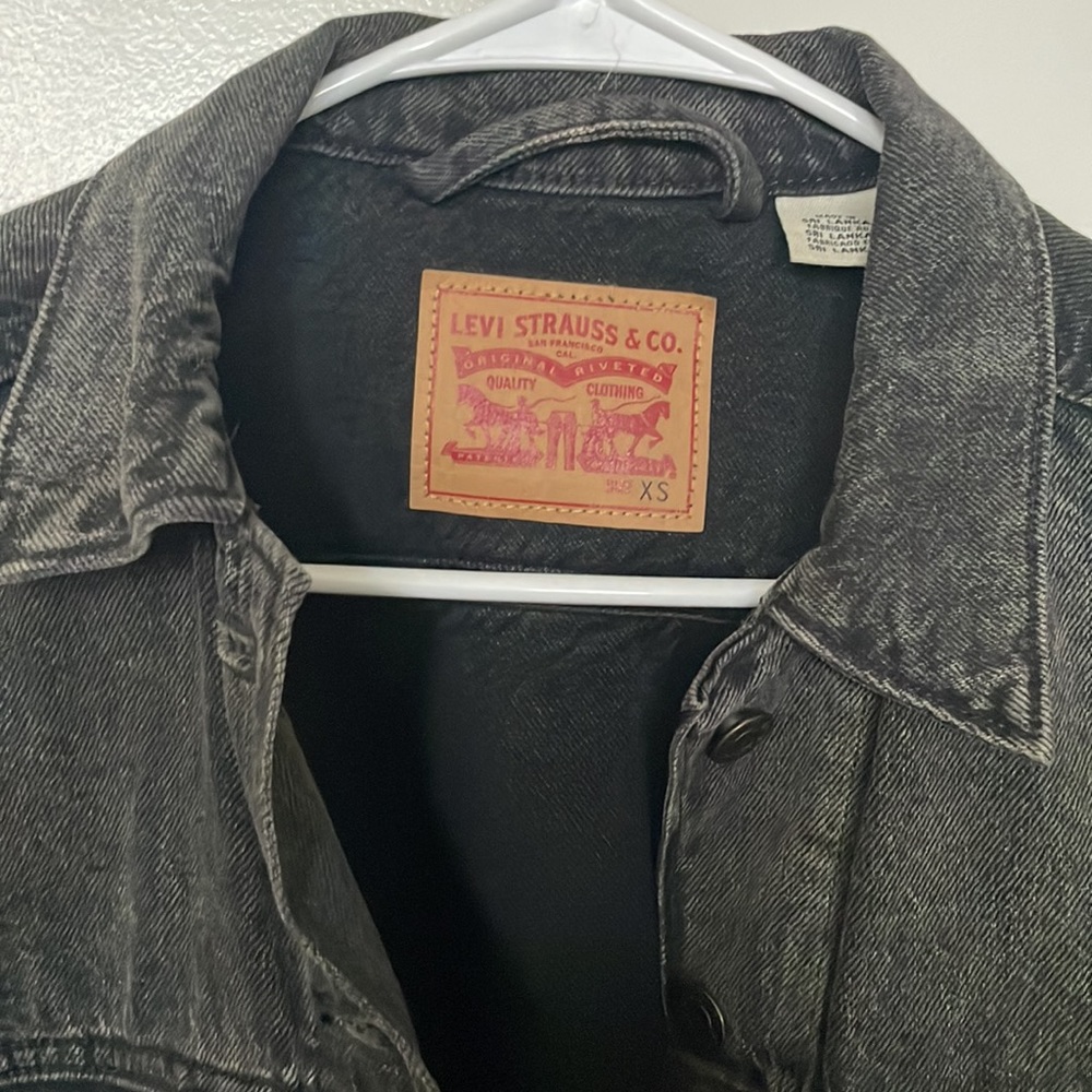 Levi's jacket - Picture 2 of 3
